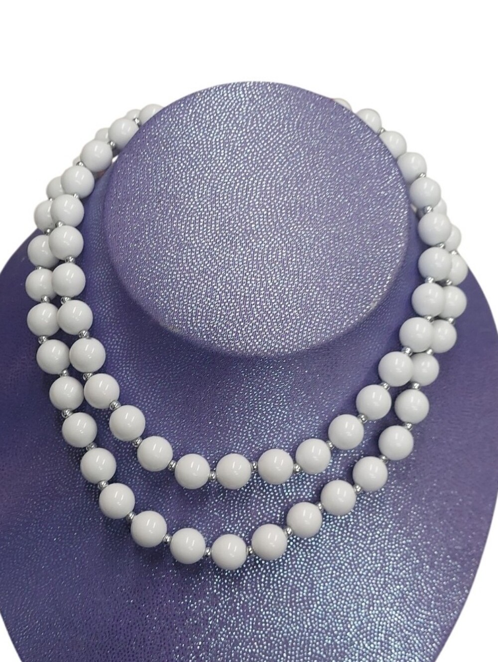 N4183 Vintage Lucite White & Silver Spacer Beaded Necklace